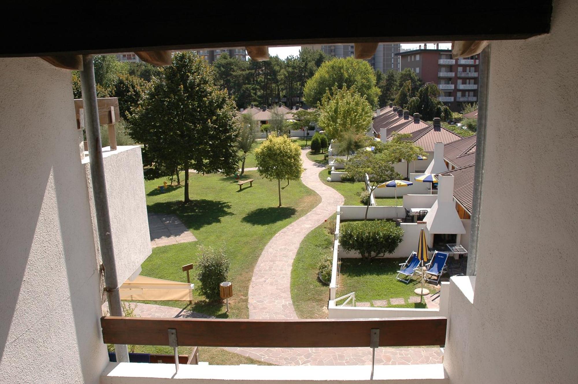 Villaggio Los Nidos Линьяно-Саббьядоро Экстерьер фото